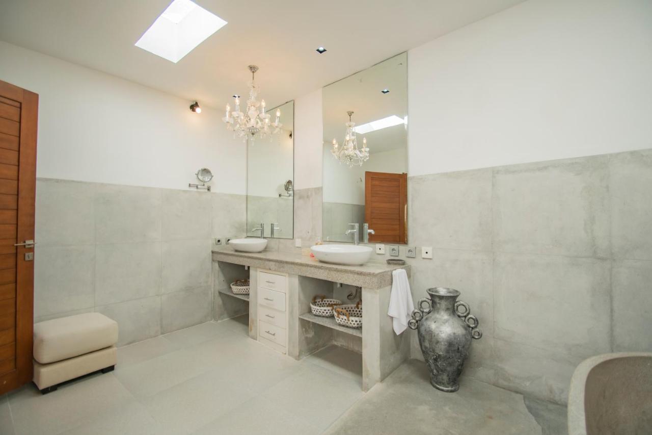 Villa Shanti, Sitara Villa Group 세미냑 외부 사진