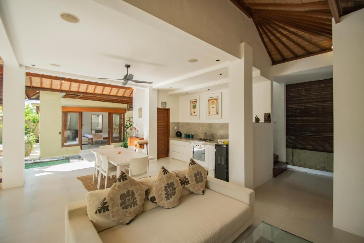 Villa Shanti, Sitara Villa Group 세미냑 외부 사진