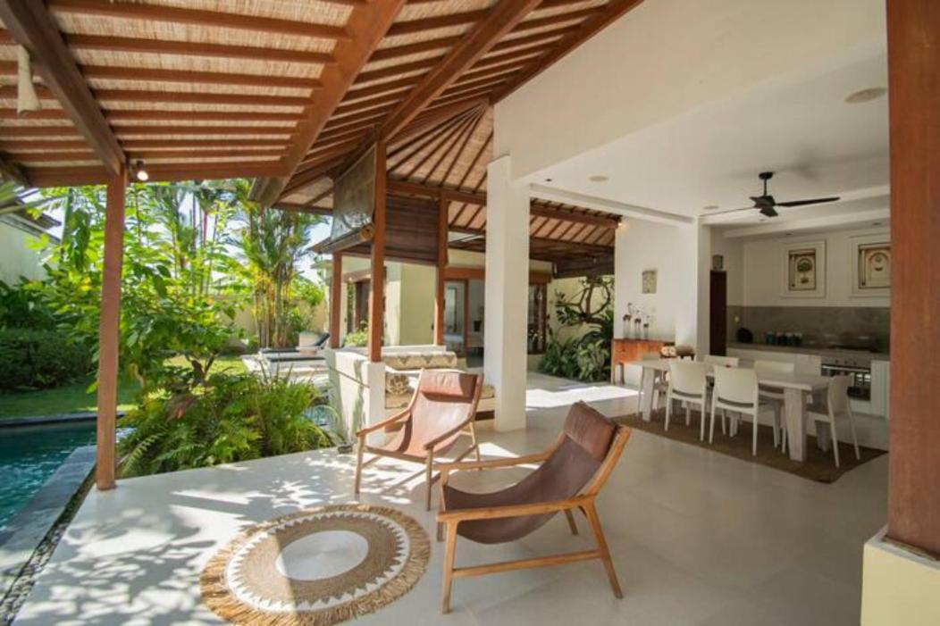 Villa Shanti, Sitara Villa Group 세미냑 외부 사진