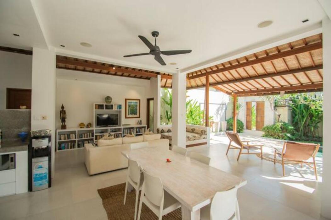 Villa Shanti, Sitara Villa Group 세미냑 외부 사진