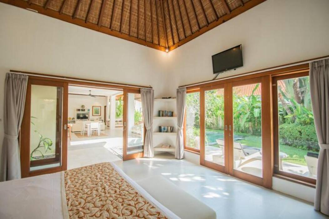Villa Shanti, Sitara Villa Group 세미냑 외부 사진