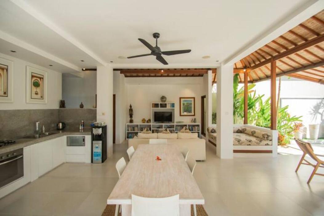 Villa Shanti, Sitara Villa Group 세미냑 외부 사진