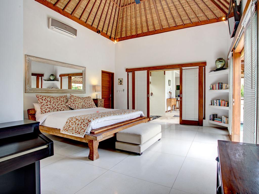 Villa Shanti, Sitara Villa Group 세미냑 외부 사진